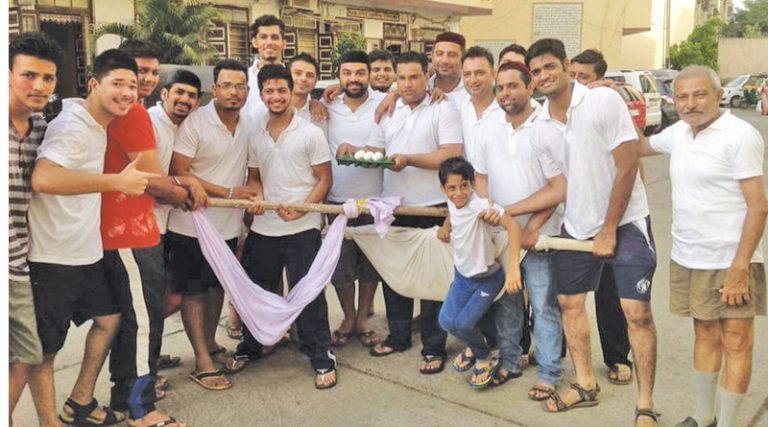 વરસોની જૂની પરંપરાની નવસારીએ ઉજવણી કરી