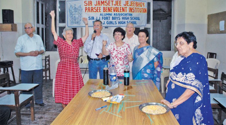 Sir J. J. School Alumni Association’s Dae Mahino Jashan