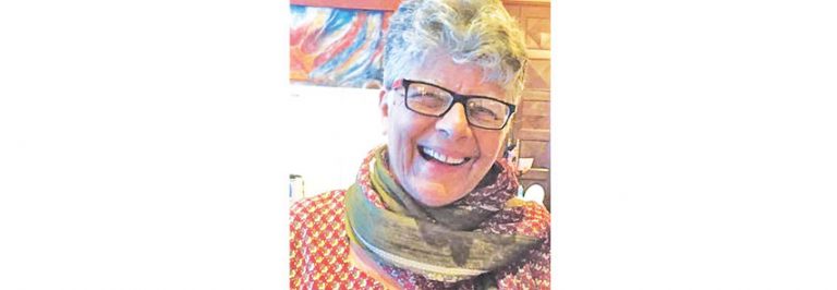 Roxanne Davur Awarded ‘YES FOUNDATION Everyday Hero Award-2016’