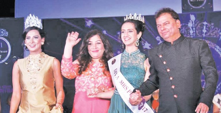 Anaita Deboo Crowned ‘Mrs. Pune’