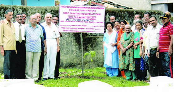 Parsis Plant 150 Trees In Jabalpur
