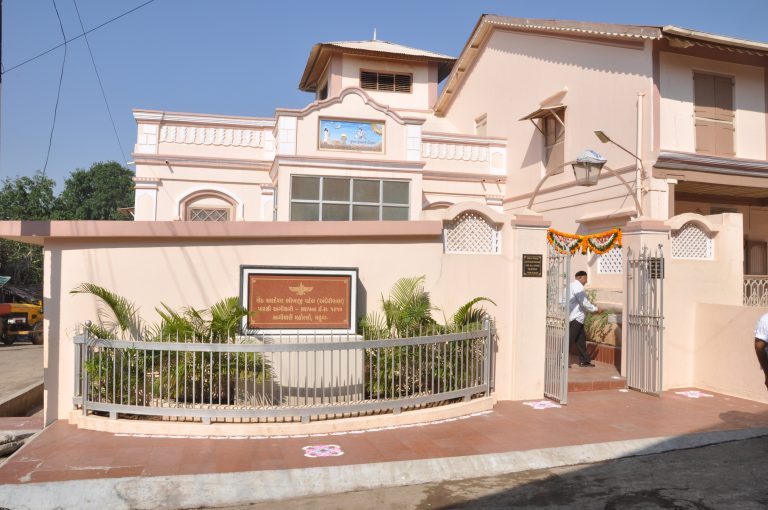 મહુવા પારસી અંજુમનની અગિયારીની સાલગ્રેહ તથા પંથકી એરવદ ફીરદોશ કરકરીયાનું સન્માન