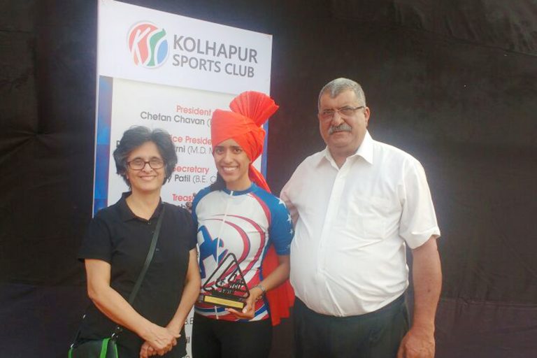 Ayesha Bharucha  Wins Deccan Triathlon