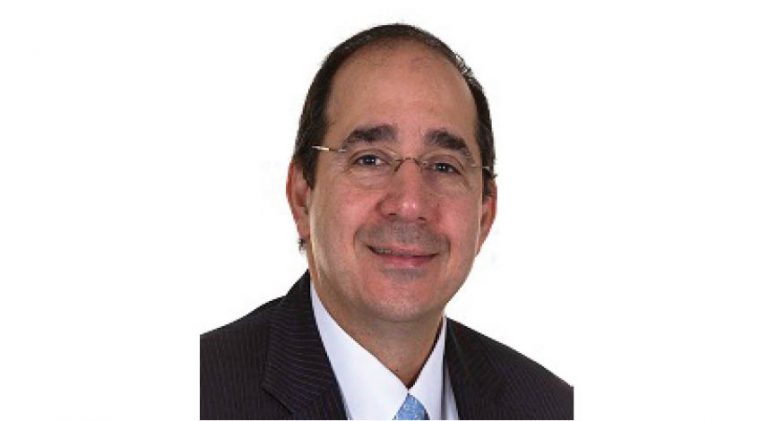 Dr. Darius Mirza Helps Build Revolutionary Liver Transplant Machine