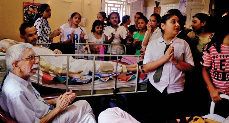 Gamadia School Girl Guides Visit Old Age Home