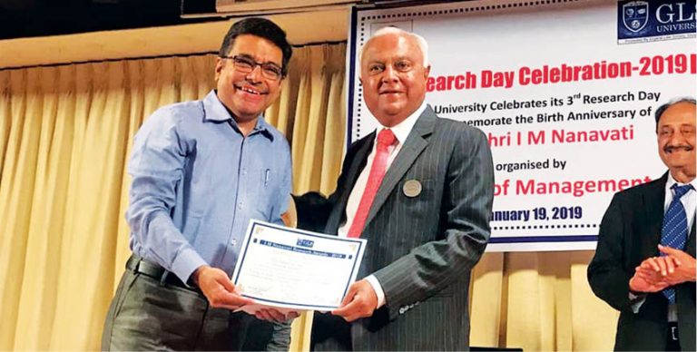 Marzun Jokhi Receives Best Doctoral Award