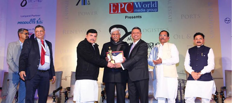 Khushru Jijina Felicitated at  EPC World Awards and Brand Vision Summit