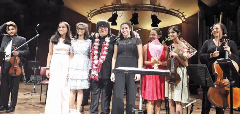 Leah Divecha – Wowing With The Violin!