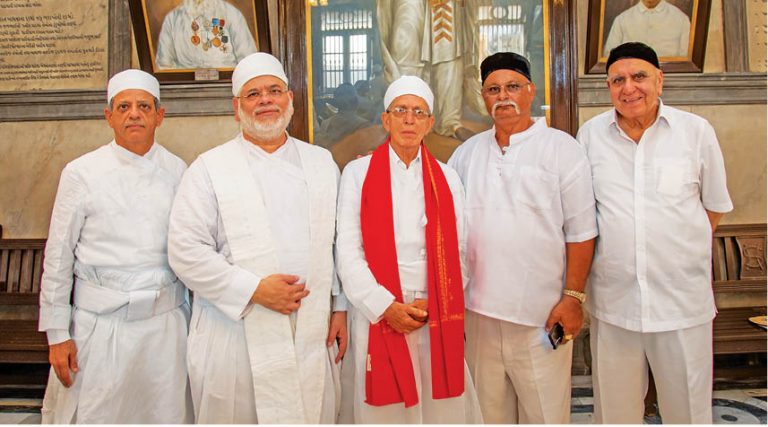 Er. Kaikhushru Cowasji Ravji Annointed As 18th Meherjirana Gaadi Heir