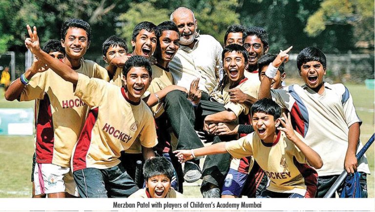 Marzban Patel Receives Dronacharya Award