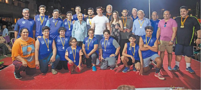 PG Holds Fab All-Zoro Arm-Wrestling Competition