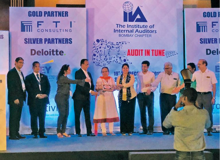 Pervin Vanskuiwalla Receives Excellence Award For Internal Audit