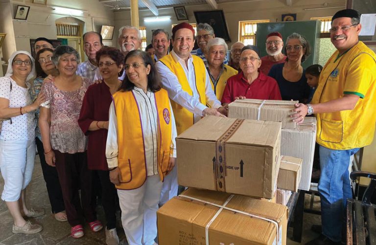 Lions Club (Byculla) Donates Medicines To Udvada’s Damanwalla Charitable Dispensary