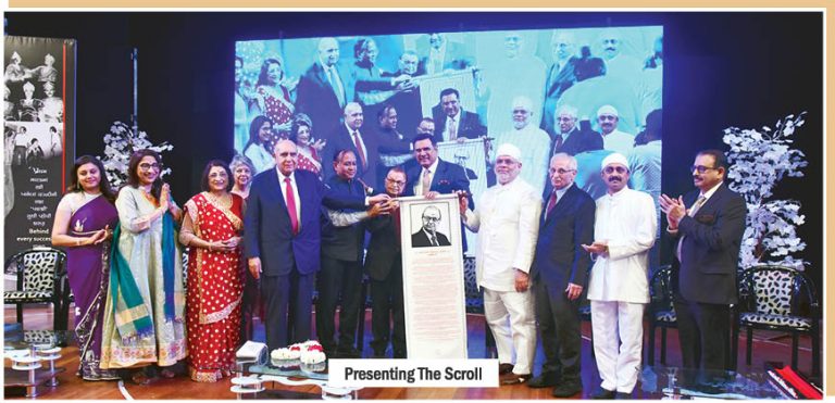 Padma Shri Yazdi Karanjia Grandly Felicitated In Surat
