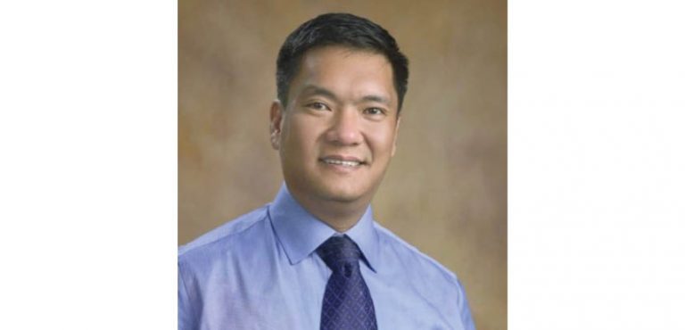 Arunachal CM Pema Khandu Thanks Ratan Tata For Donating Masks