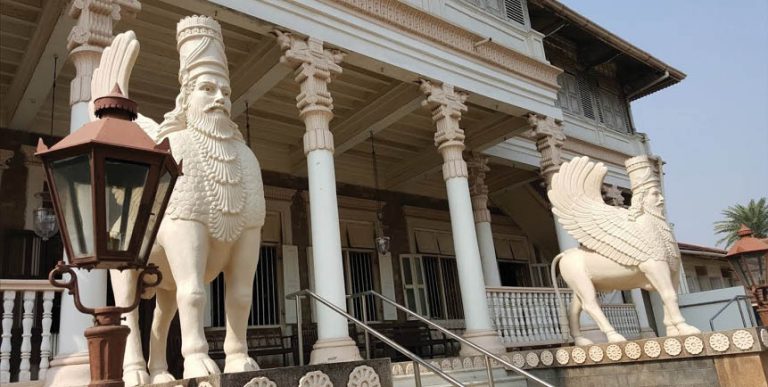 Practical Tips For Balancing Socio-Religious Norms  In A Post-Lockdown World