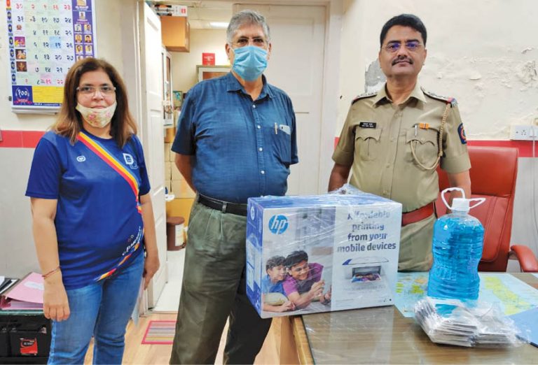 XYZ And Cusrow Baug Celebrate New Year By Giving To Frontline Workers