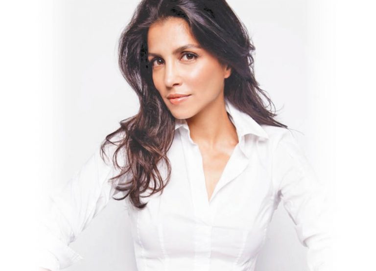 Nazneen Contractor Makes History As First South-Asian Lead In Hallmark Film:  ‘The Christmas Ring’