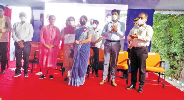 Dr. Persis Mevawala Felicitated By SMC