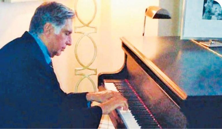 Ratan Tata Plans To Pursue Playing The Piano At 83!