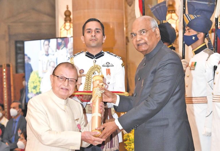 Yazdi Karanjia Honoured With Prestigious Padma Shri By President Kovind