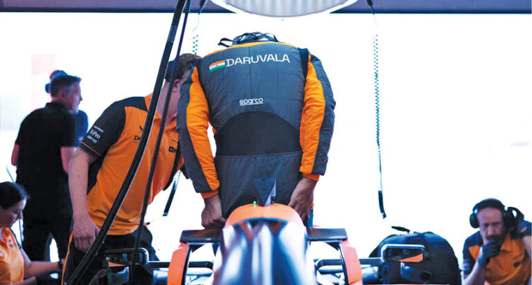 Jehan Completes Successful Formula One Test With McLaren