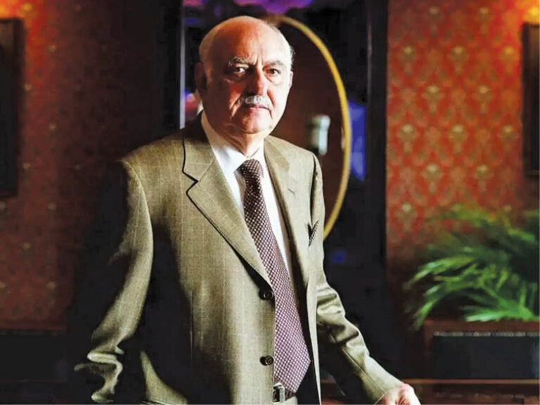 Slán (Goodbye), Pallonji Seth!