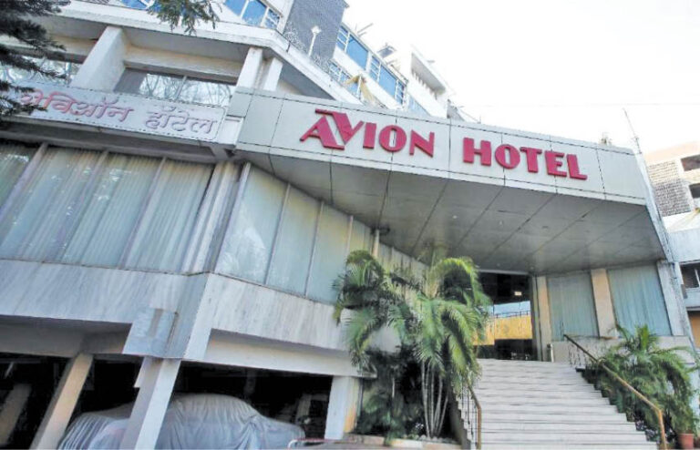 ‘PARSI FOOD FEAST’ At ‘Eastern Sunset’ (Avion Hotel)