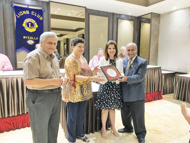 Veera Sanjana Felicitated By Lions Club Of Byculla