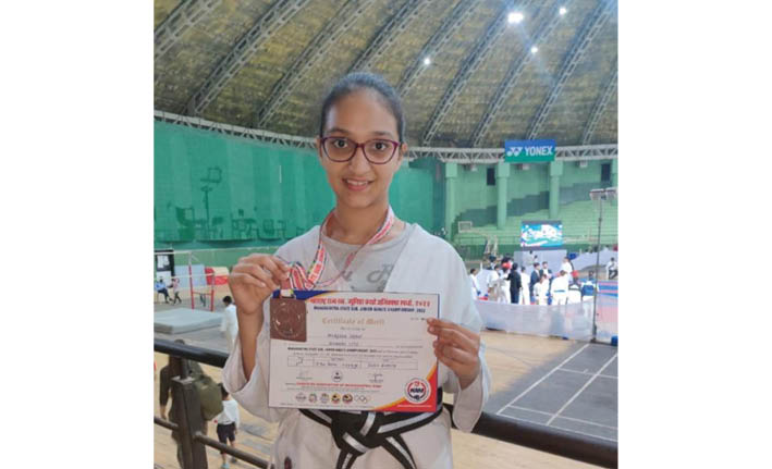 Merzina Irani Wins Silver In State Level Karate Championship